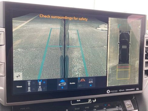 Used 2024 Toyota Sequoia Limited image 41