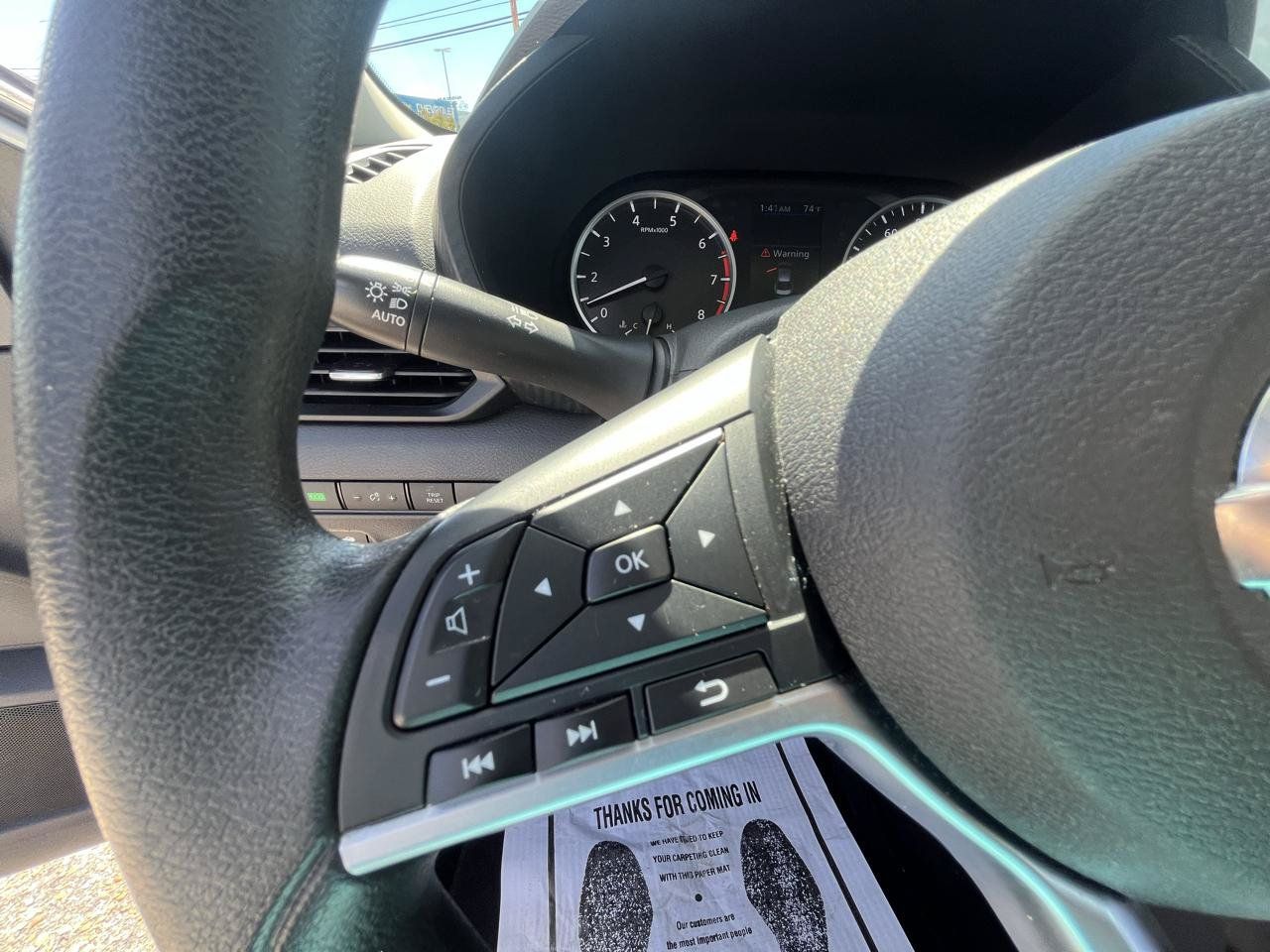 Used 2021 Nissan Sentra S FWD image 22