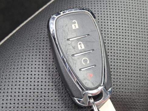 Used 2024 Chevrolet Trax ACTIV FWD image 33