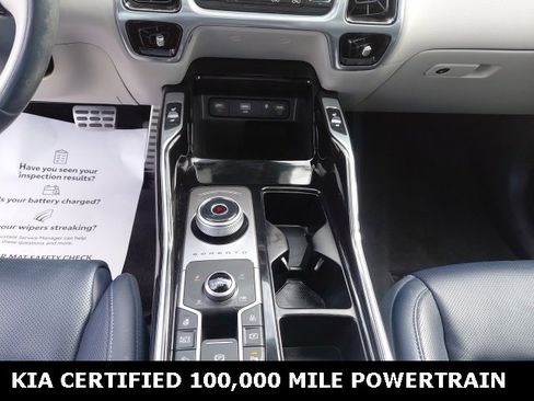 Certified 2023 Kia Sorento SX Prestige image 13
