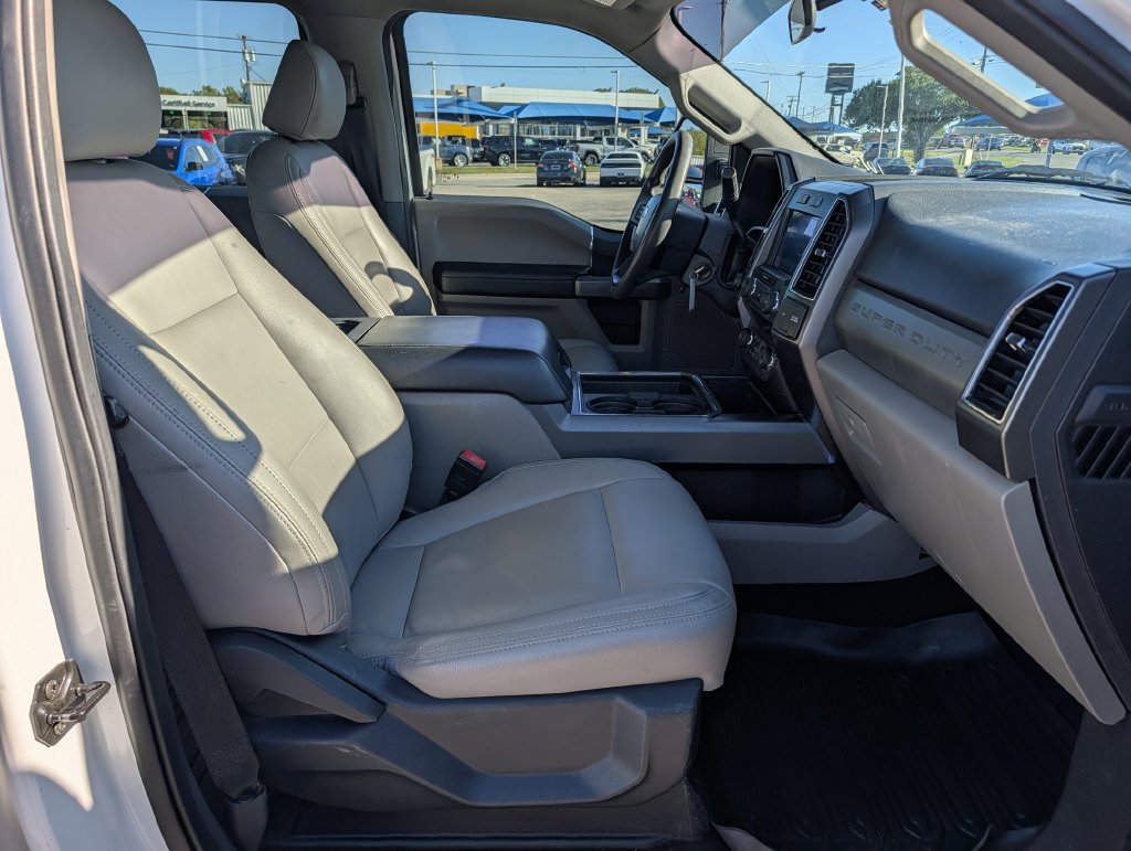 Used 2022 Ford F250 XLT w/ FX4 Off-Road Package AWD/4WD image 31