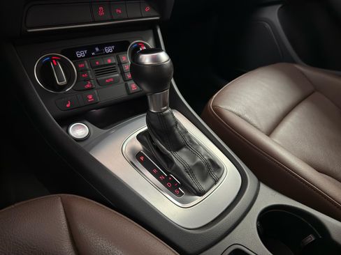 Used 2018 Audi Q3 2.0T Premium image 26