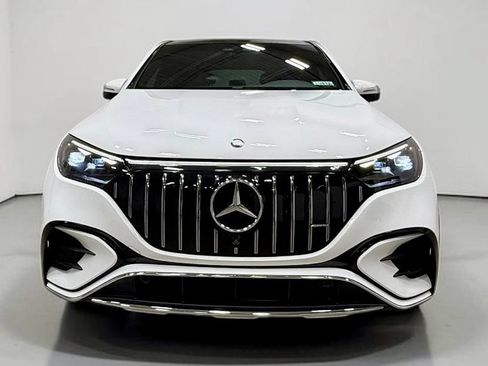 Used 2024 Mercedes-Benz EQE AMG 4MATIC SUV image 10