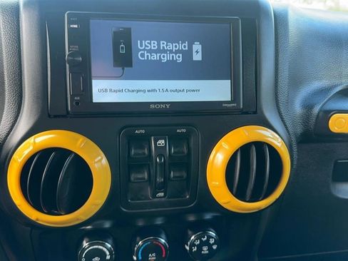 Used 2015 Jeep Wrangler Unlimited Sport w/ Quick Order Package 24S image 38