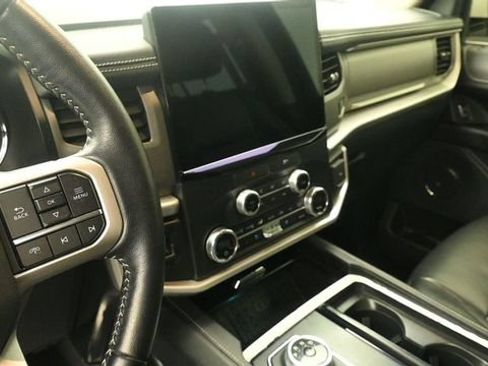Certified 2022 Ford Expedition Max XLT AWD/4WD image 16