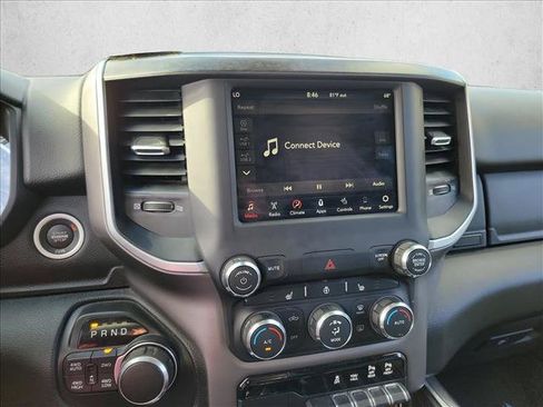 Used 2019 RAM 1500 Big Horn AWD/4WD image 19