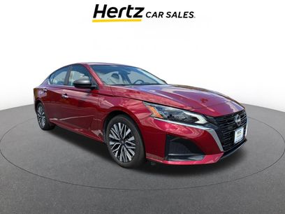 Used 2025 Nissan Altima 2.5 SV