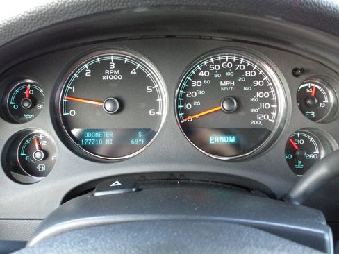 Used 2014 GMC Yukon Denali image 15