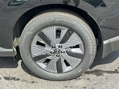 New 2025 Nissan Murano SL image 7