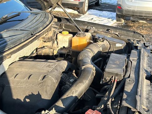 Used 2014 Ford F150 Platinum AWD/4WD image 28