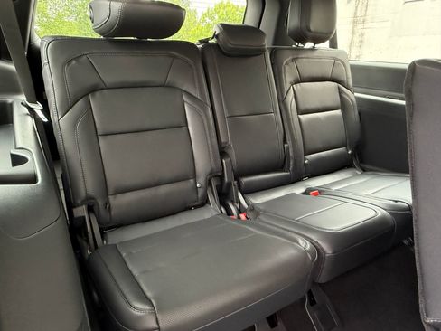 New 2026 Lincoln Navigator L Reserve AWD/4WD image 14