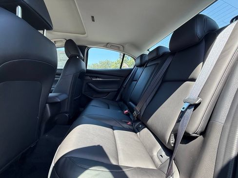New 2026 MAZDA MAZDA3 2.5 S Sedan w/ Preferred Pkg FWD image 39