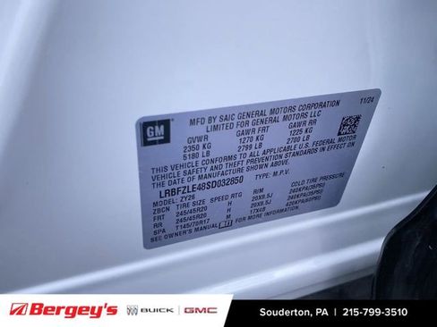 Certified 2025 Buick Envision Sport Touring image 37