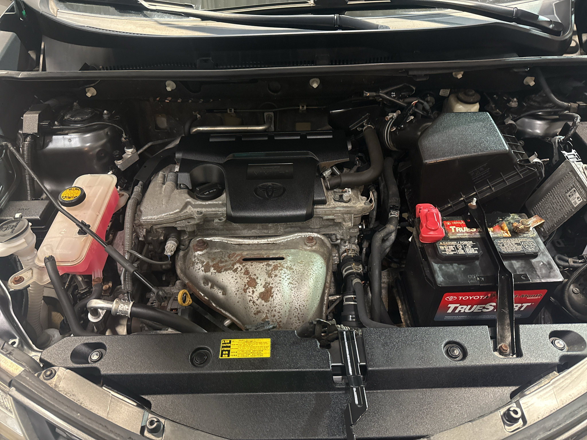 Used 2015 Toyota RAV4 LE AWD/4WD image 23