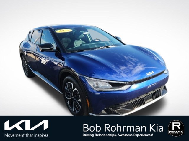 Used 2024 Kia EV6 Wind w/ Wind Technology Package AWD/4WD image 3