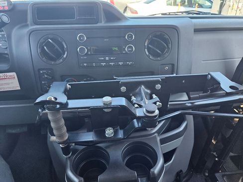 Used 2013 Ford E-350 and Econoline 350 Extended Super Duty w/ PWR Group image 44