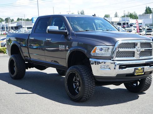 Used 2017 RAM 2500 Laramie AWD/4WD image 7