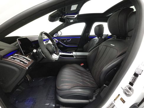 Used 2024 Mercedes-Benz S 63 AMG S w/ Carbon Fiber Exterior Package image 8
