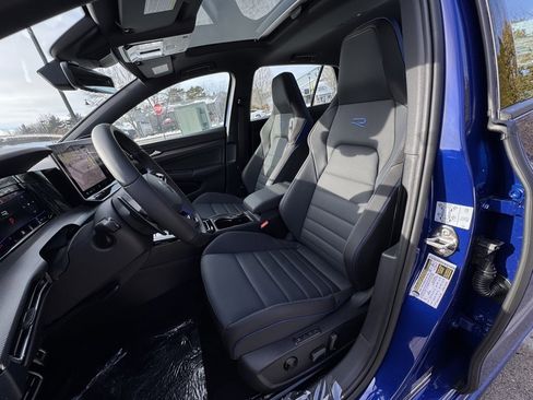 New 2026 Volkswagen Golf 2.0T image 22