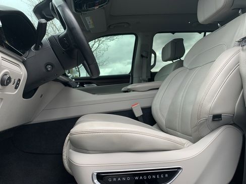 Used 2022 Jeep Grand Wagoneer Series I image 25