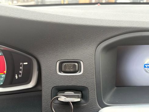 Used 2015 Volvo S60 T5 Premier image 16