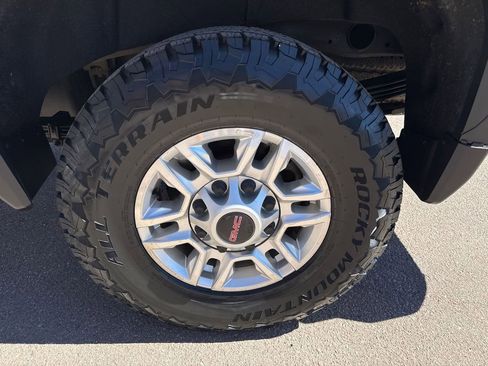 Used 2020 GMC Sierra 2500 SLE w/ SLE Convenience Package image 48