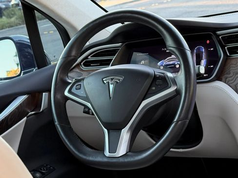 Used 2017 Tesla Model X 100D AWD/4WD image 12