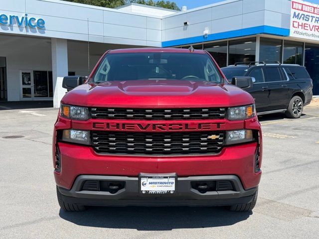 Used 2019 Chevrolet Silverado 1500 Custom w/ Custom Value Package AWD/4WD image 4