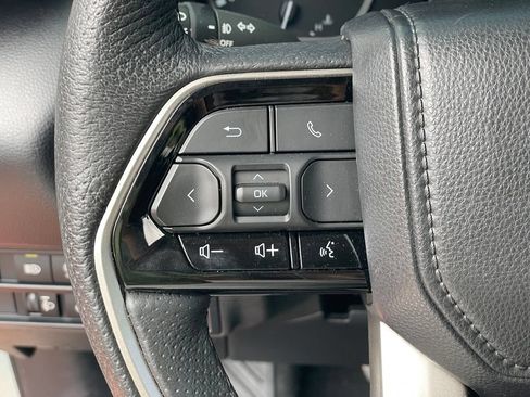 Used 2022 Toyota Tundra SR5 w/ TRD Sport Package AWD/4WD image 15