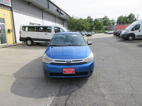 Used 2011 Ford Focus SE FWD image 9
