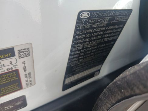 Used 2019 Land Rover Range Rover Supercharged AWD/4WD image 10