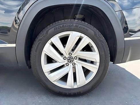 Used 2021 Volkswagen Atlas SEL AWD/4WD image 9