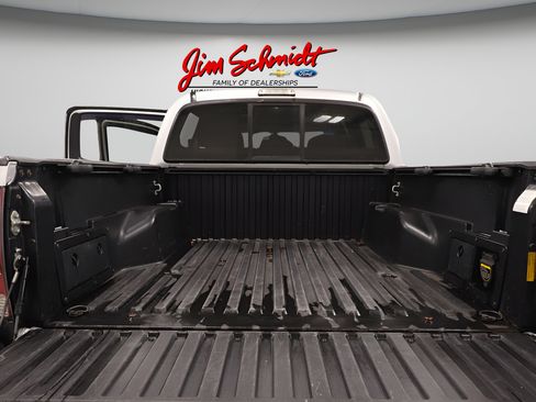 Used 2013 Toyota Tacoma 4x4 Double Cab w/ TRD Sport Pkg image 24