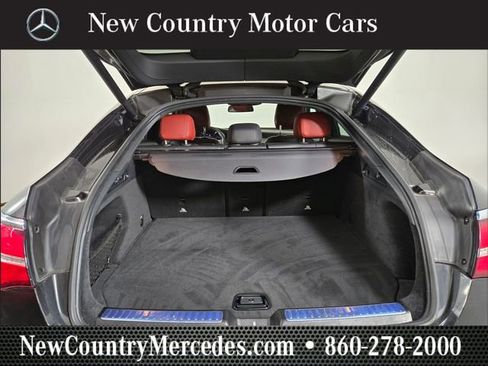 Used 2019 Mercedes-Benz GLC 300 4MATIC Coupe image 10