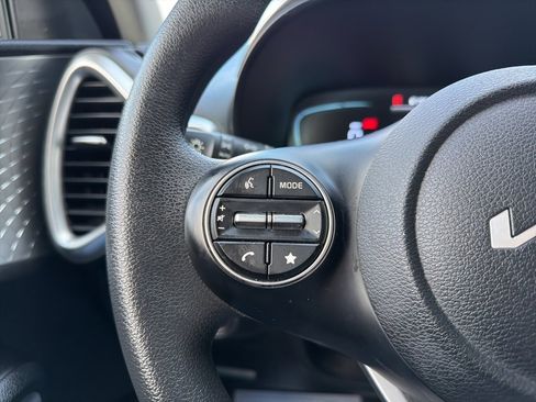 Certified 2024 Kia Soul LX w/ Option Group 015 image 33