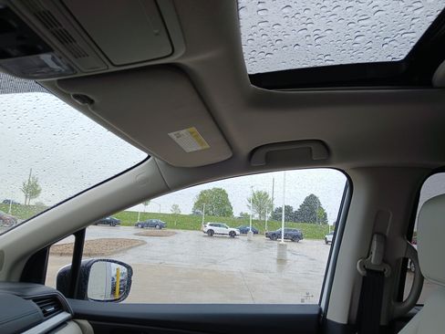 Used 2025 Honda Odyssey EX-L image 17