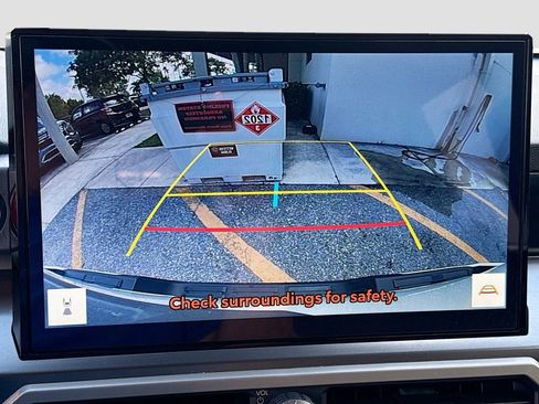 Used 2024 Toyota Tacoma TRD Sport image 15