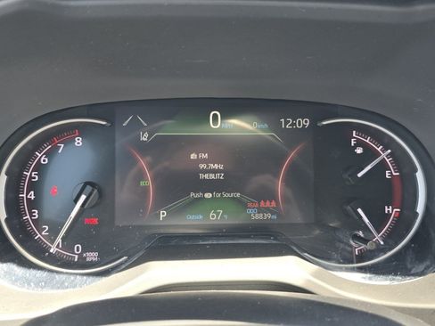 Certified 2024 Toyota RAV4 LE AWD/4WD image 25