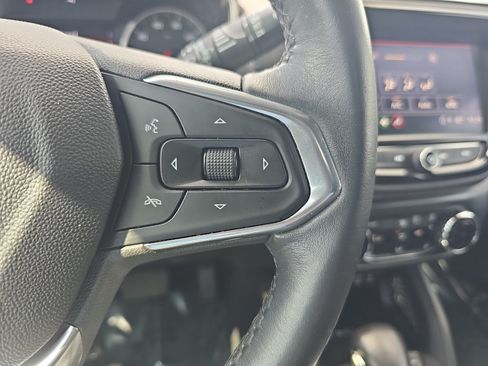 Used 2021 Chevrolet TrailBlazer ACTIV w/ Sun and Liftgate Package AWD/4WD image 15