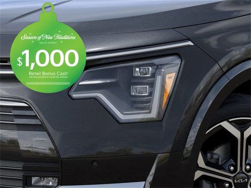 New 2025 Kia Niro SX Touring image 10