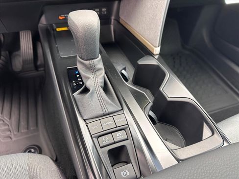 Used 2026 Toyota Camry LE image 25