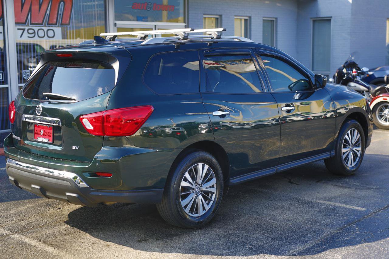 Used 2020 Nissan Pathfinder SV FWD image 16