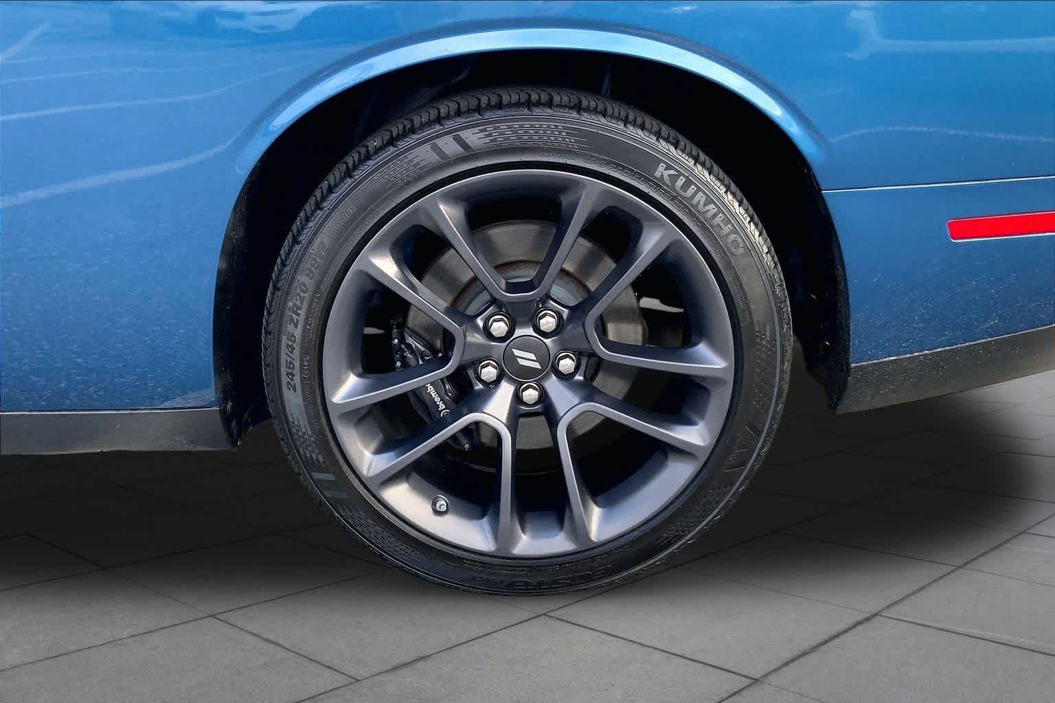 Used 2021 Dodge Challenger R/T Scat Pack w/ Plus Package RWD image 10