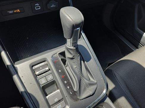 Used 2023 Honda CR-V LX image 18