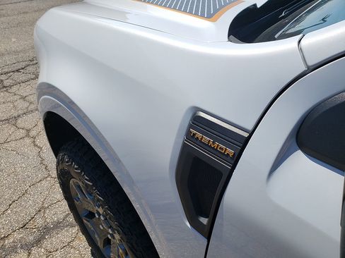 New 2026 Ford Maverick Tremor AWD/4WD image 9