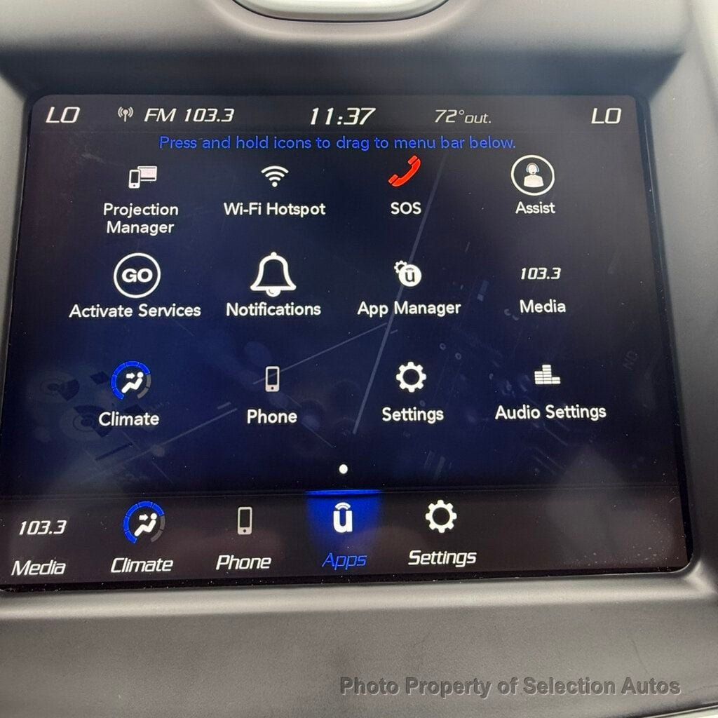 Used 2023 Chrysler 300 Touring w/ Sport Appearance Package RWD image 31