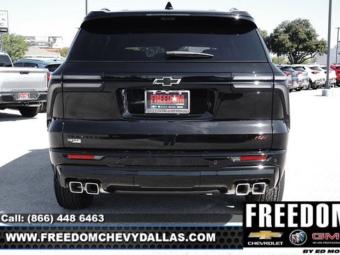 New 2026 Chevrolet Traverse RS image 6