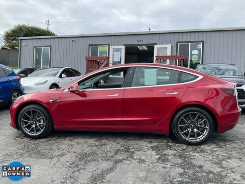 Used 2019 Tesla Model 3 Standard Range Plus image 5