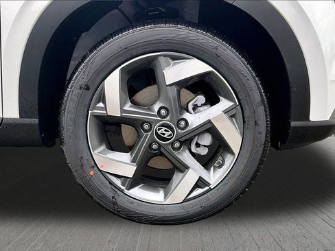 New 2026 Hyundai Venue SEL image 13