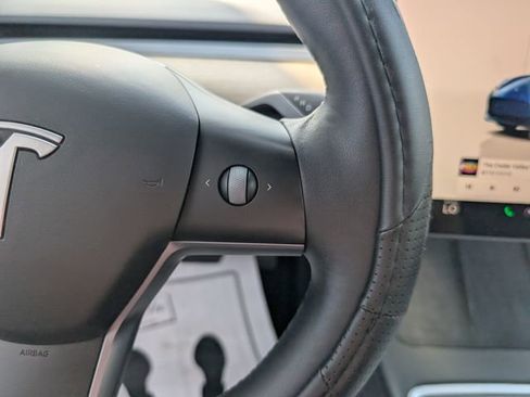 Used 2023 Tesla Model 3 Standard Range RWD image 15